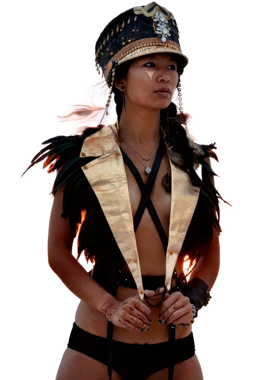 Veste à Plumes Festival | RavenGlow