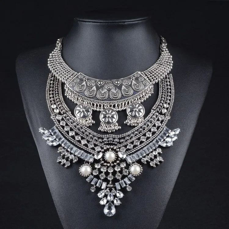 Collier Plastron Strass et Perles | Nektra