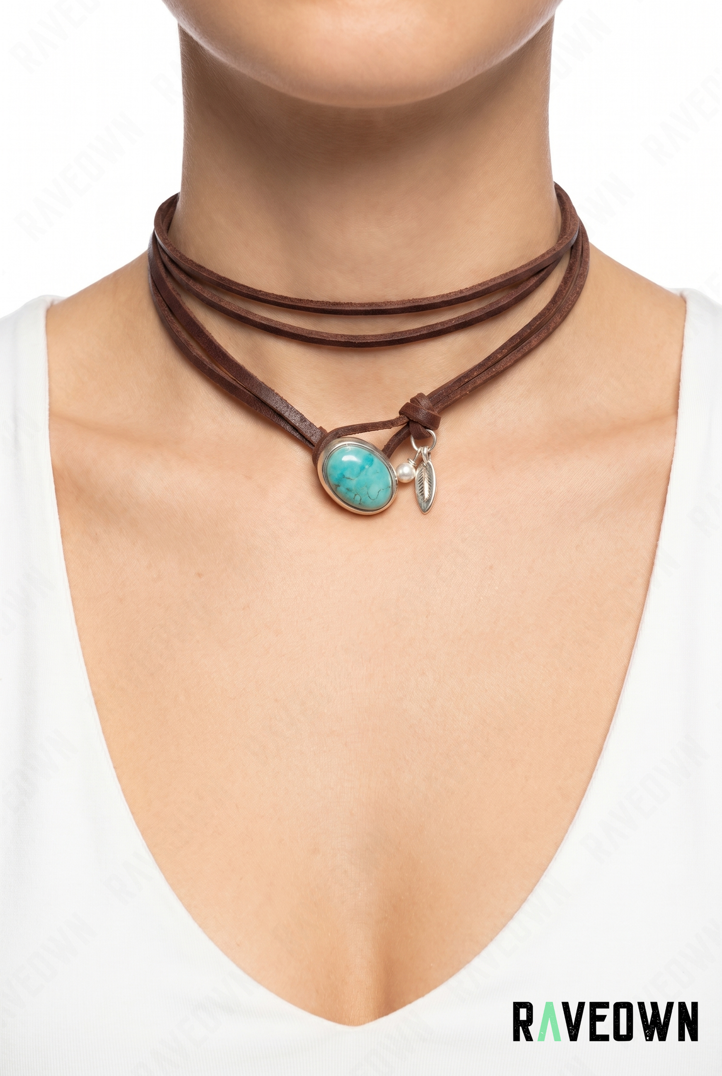 Choker triple cordon cuir turquoise et breloque | Nektra