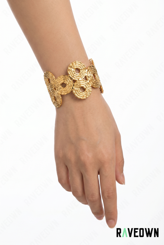 Manchette Femme Or – Cercles Texturés | RÆVEN